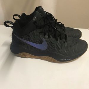Black Nike